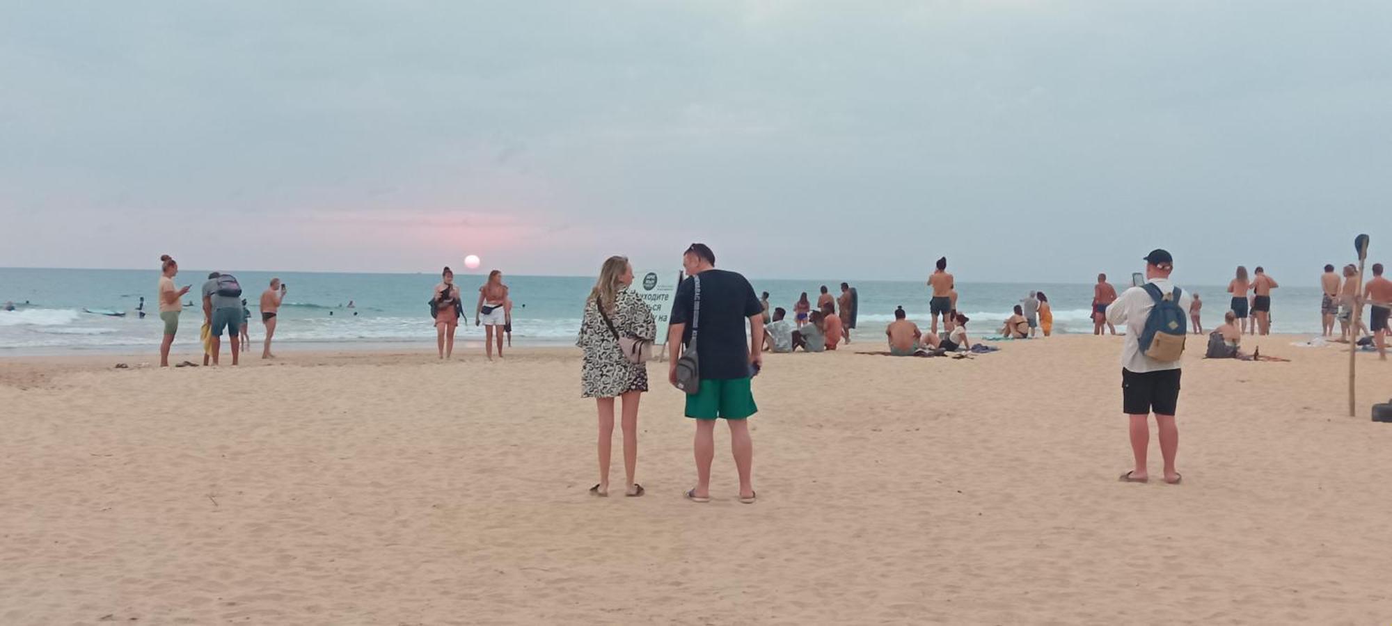 Hotel Universal Beach هيكادوفا المظهر الخارجي الصورة